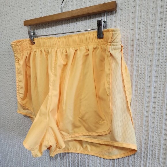 Nike Tempo Plus Size Brief Lined Athletic Running Shorts in Yellow Size XXL - Picture 10 of 12